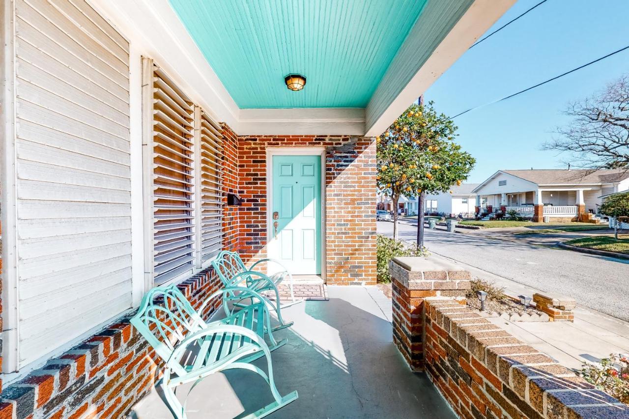 The Tui Nest Villa Galveston Eksteriør billede